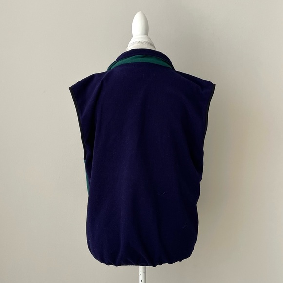L.L. Bean Green and Navy Vest - Picture 5 of 8